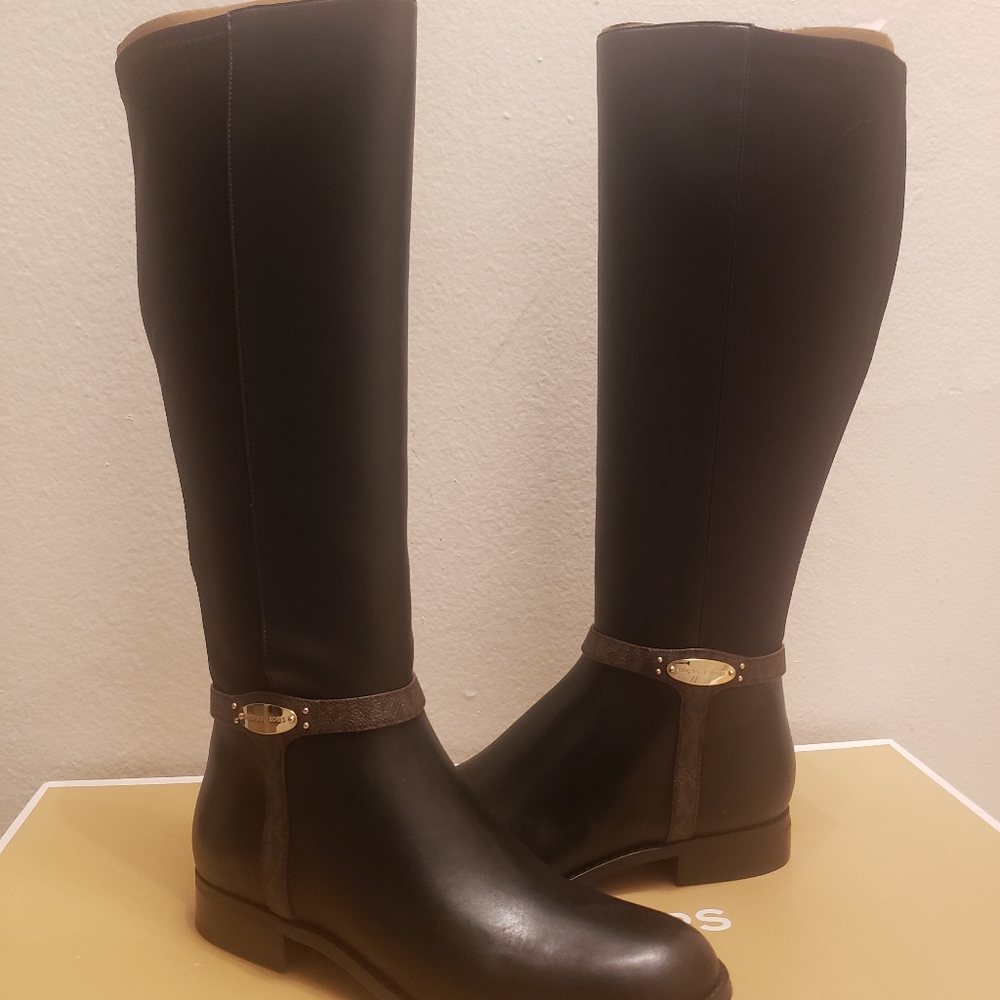 Brand New Michael Kors Finley Boots - Picture 6 of 8